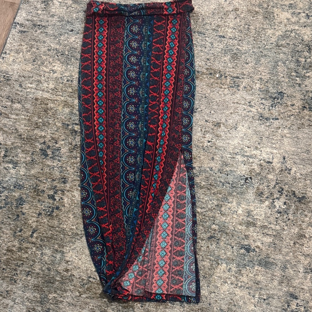 Stoosh Red and Blue Patterned Skirt